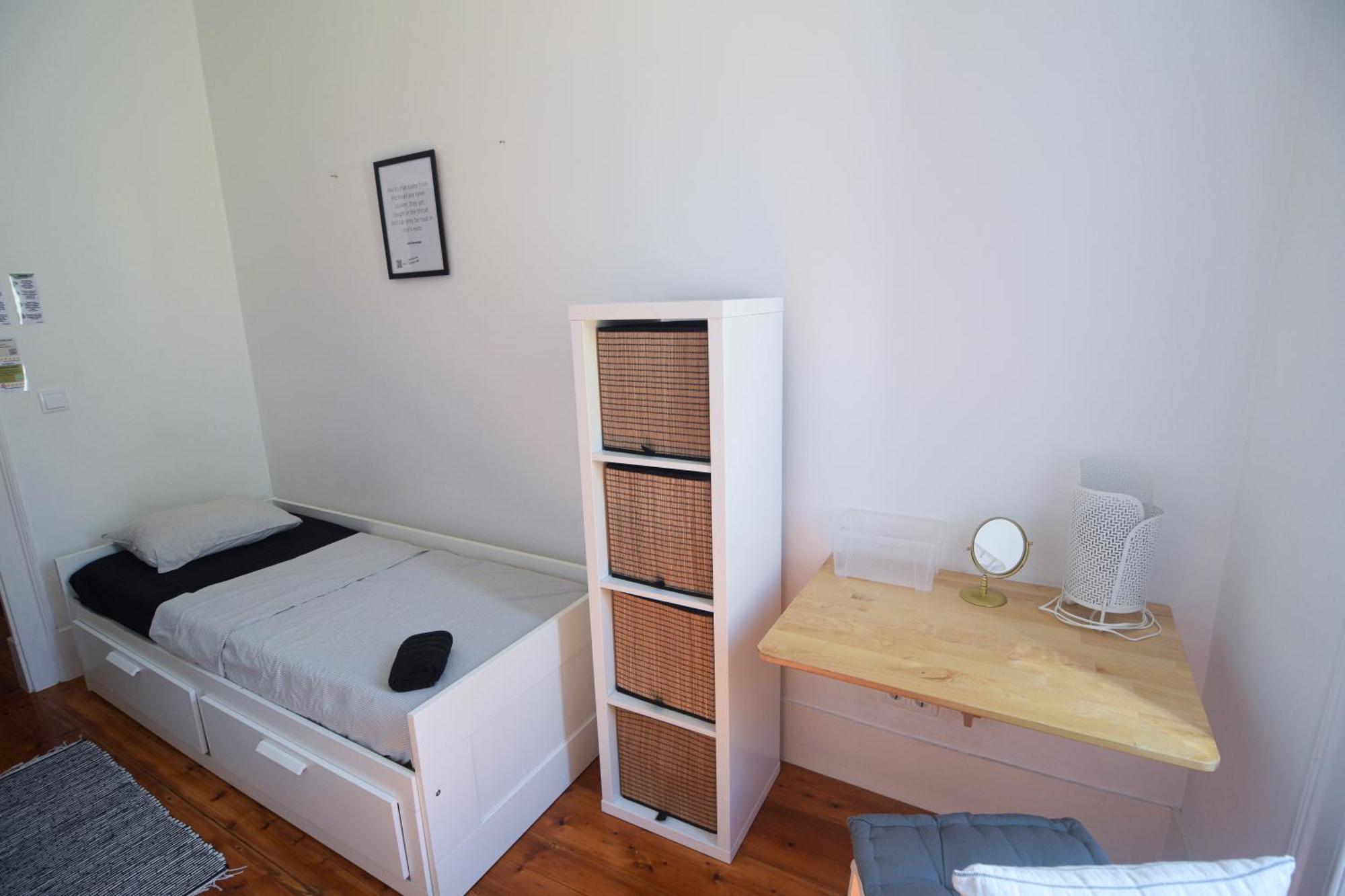 Embassy Arriaga Private Elegance Rooms In Stylish Shared Apartment Lisbon Luaran gambar