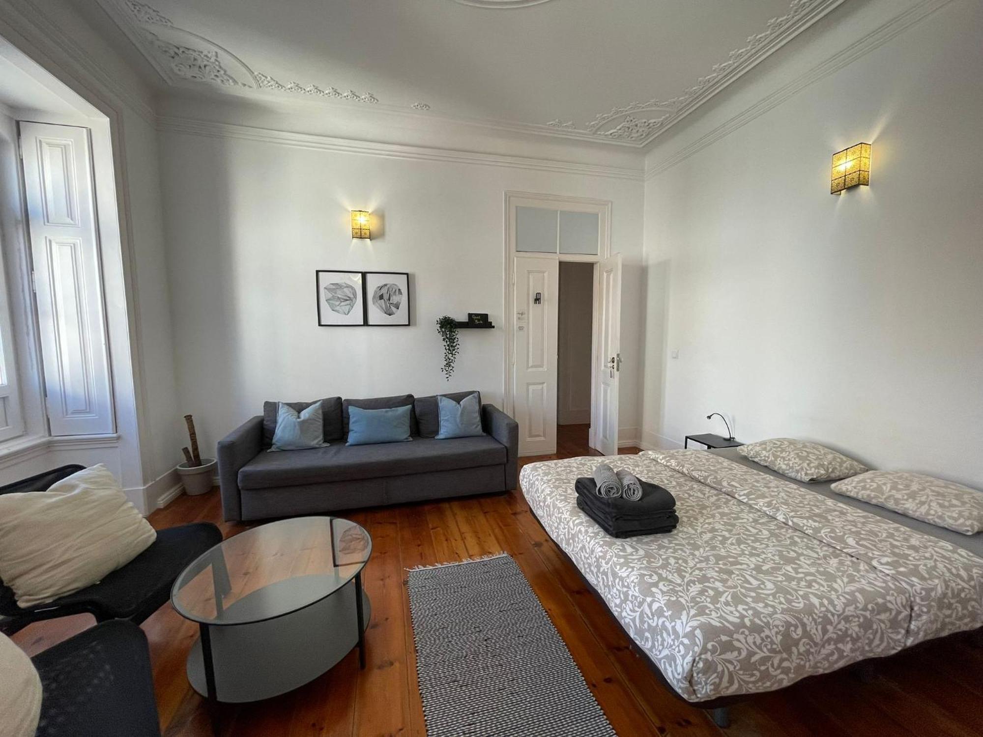 Embassy Arriaga Private Elegance Rooms In Stylish Shared Apartment Lisbon Luaran gambar