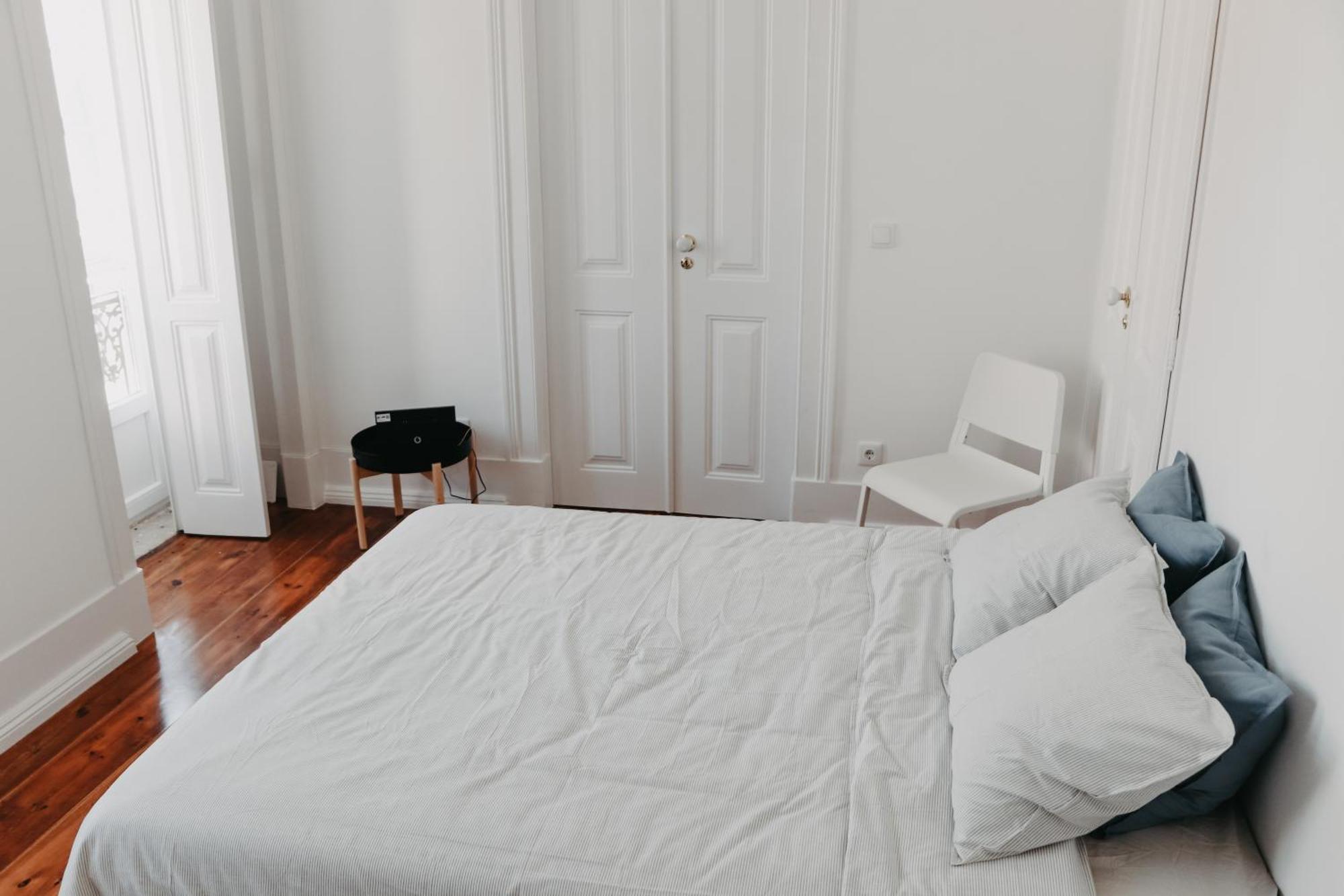 Embassy Arriaga Private Elegance Rooms In Stylish Shared Apartment Lisbon Luaran gambar